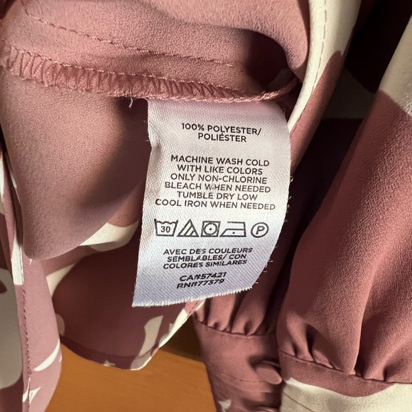 Ann Taylor Mauve and White Floral Blouse - Picture 6 of 6